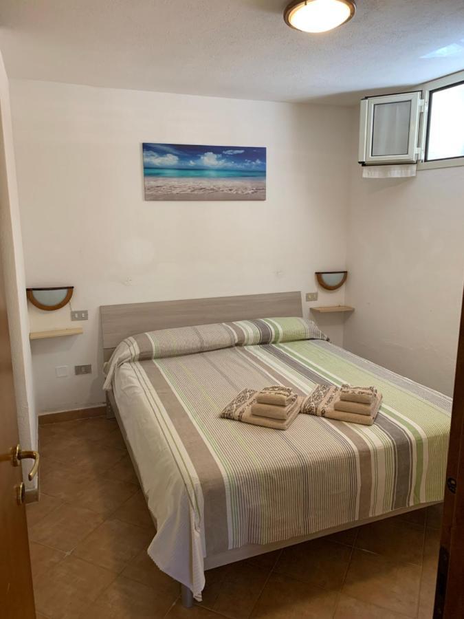 Appartamenti Le Primule Golfo Aranci Buitenkant foto